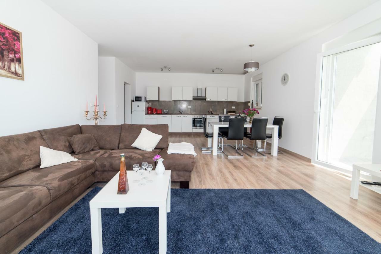 De Luxe Apartment Mediteran 1**** Zaton  Bagian luar foto